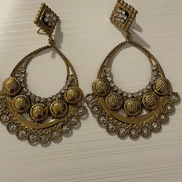 Earnings - Picture 3 of 3